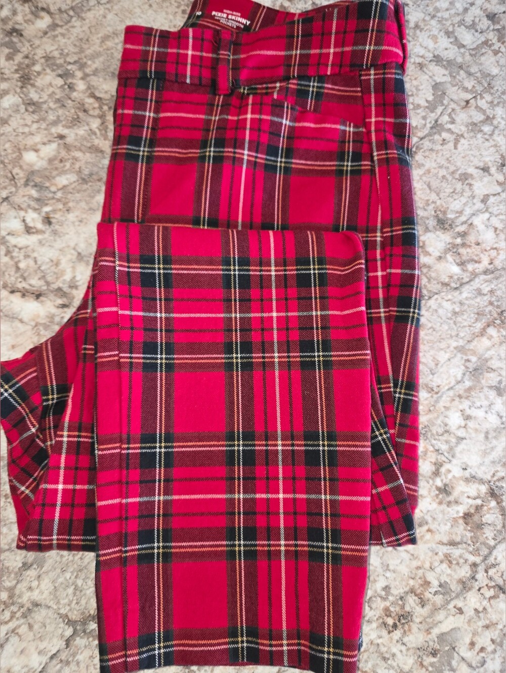 Old Navy Classic Pixie Pants NW0T Size 10